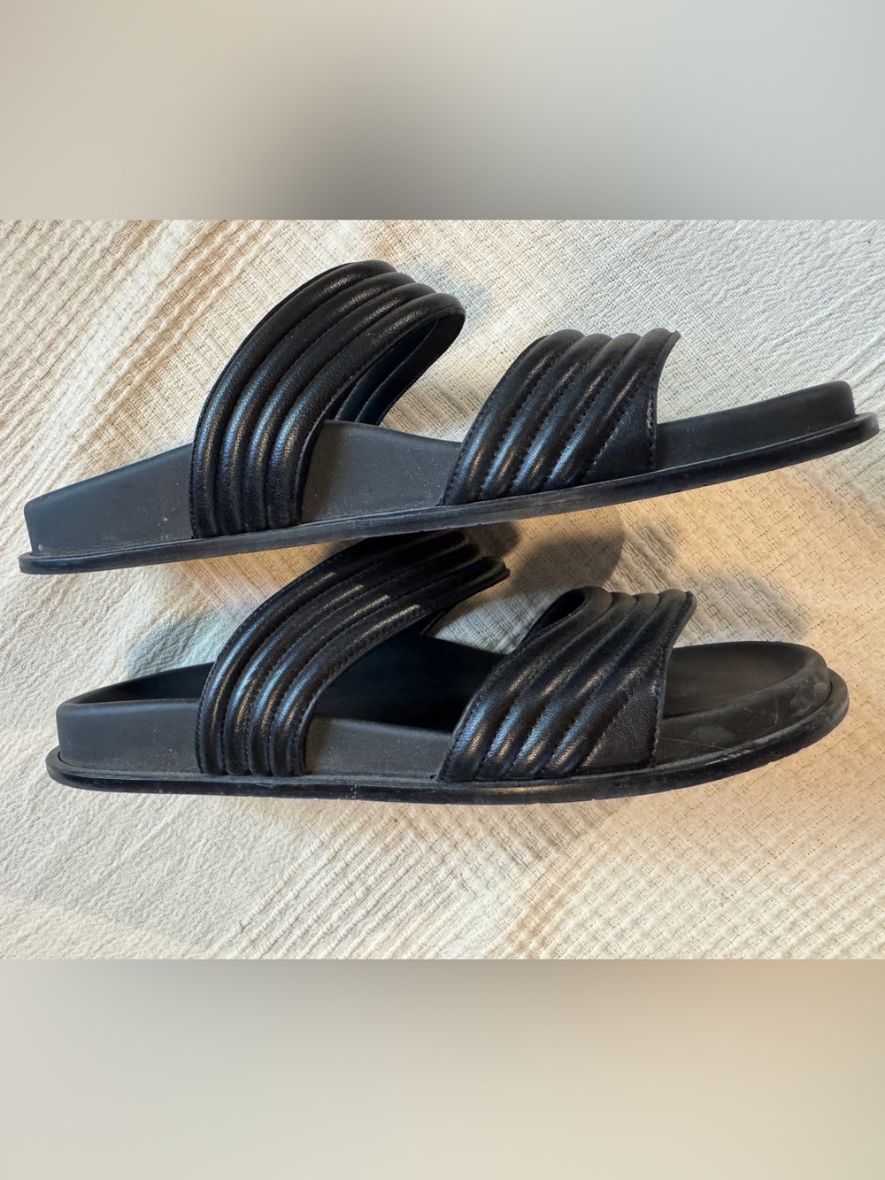 Alaia Black Leather Laser Cut Slipper Slide Sandals 39 / 9